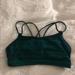 Lululemon sports bra
